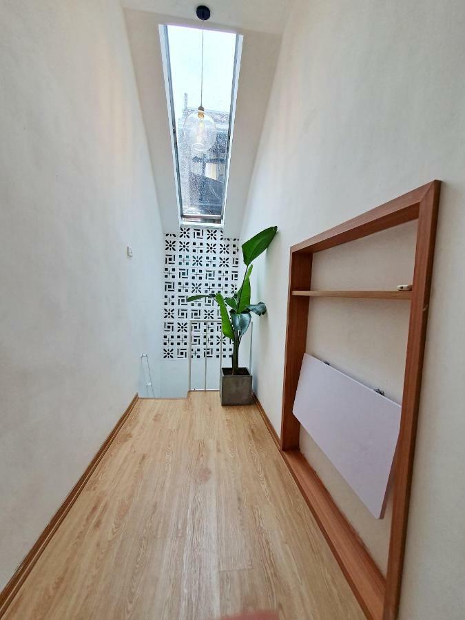 20X19 Apartment Hanoi Exterior photo