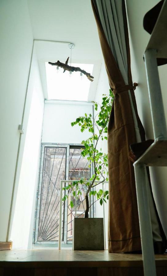 20X19 Apartment Hanoi Exterior photo